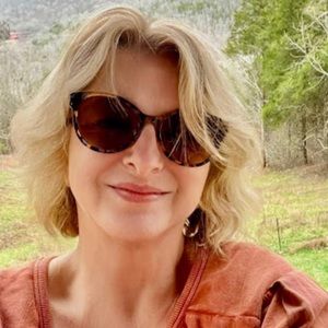 Meet your Posher, Catherine